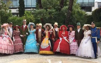 Costumes Belle Époque spectacle